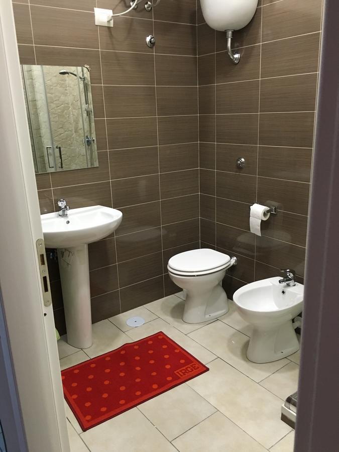 Suite Beatrice Napoli Bagian luar foto